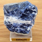 768px-Sodalite (Mineral).jpg