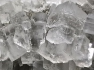 Кристаллы-каменной-соли.jpg